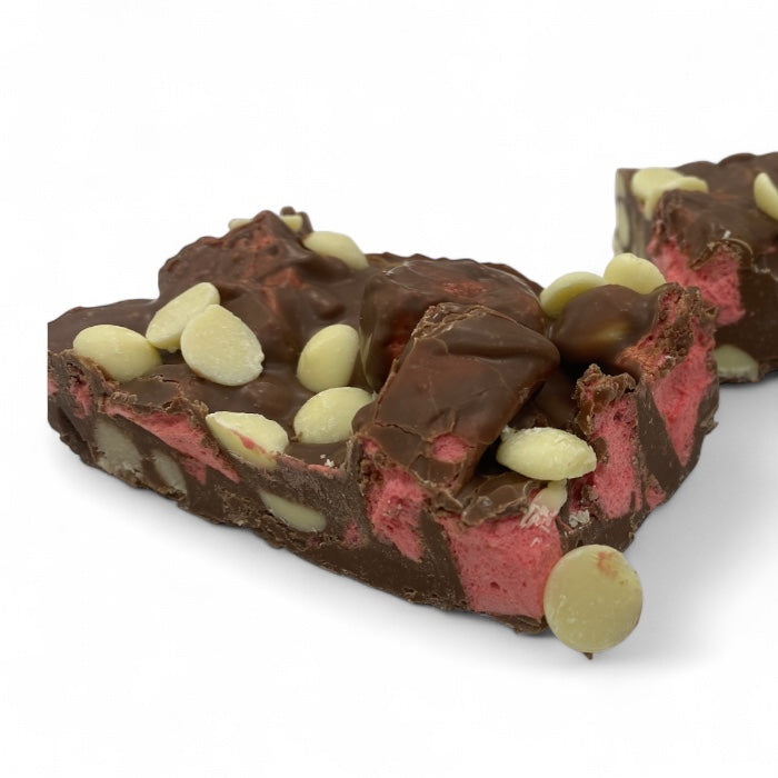 Rocky Road Strawberry marsepein - Marshmallowstore.nl