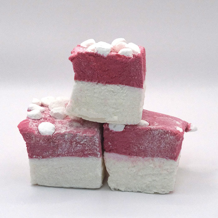 Strawberry Cheesecake New York Meringue Marshmallow